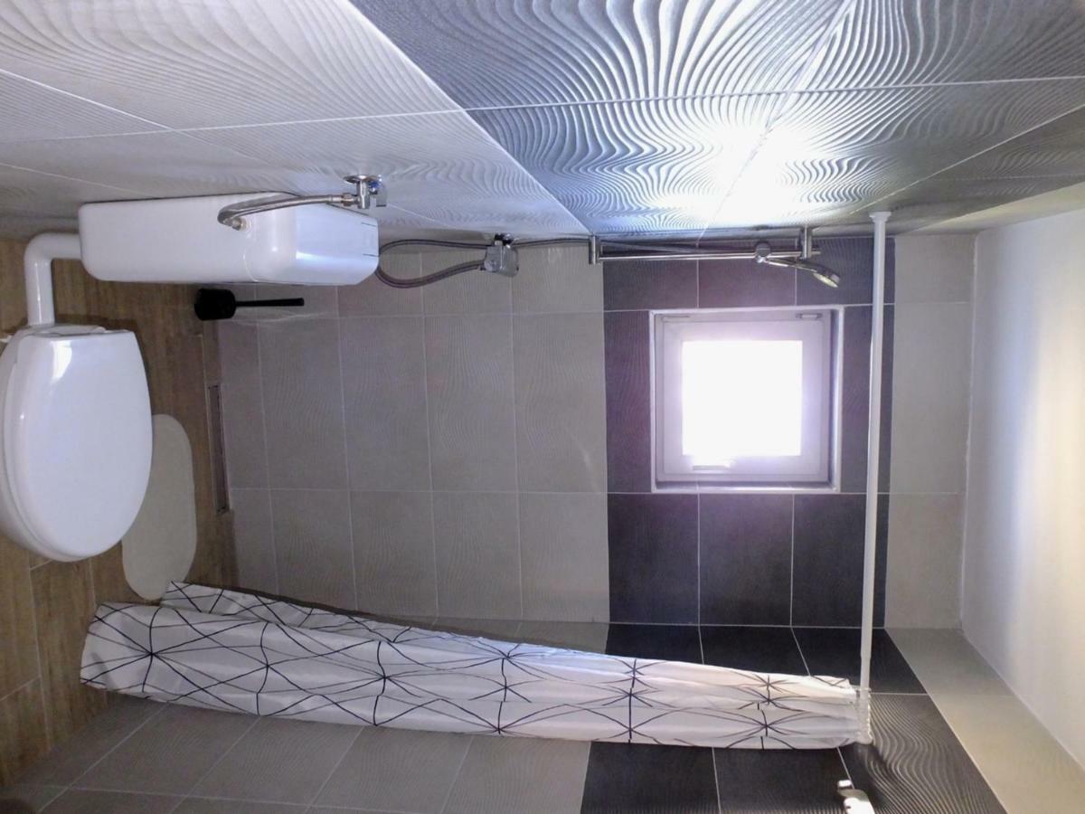 Apartmani Berno 斯塔利格拉德-帕克利尼卡 外观 照片